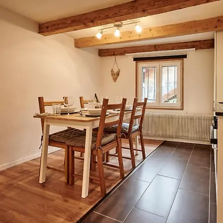 Lakeside Tiny House Brienz Chalet Brienz (Bern)