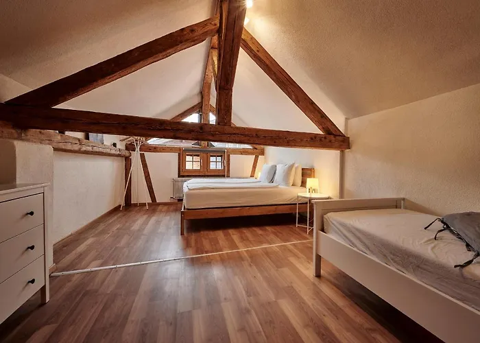 Lakeside Tiny House *